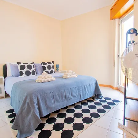 Casa Ocean Breeze, Two Bedrooms, 100m From The Beach! 公寓