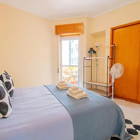 Casa Ocean Breeze, Two Bedrooms, 100m From The Beach! Apartamento Portimão