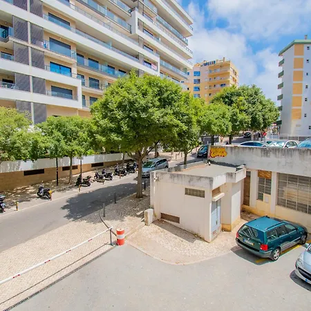 Casa Ocean Breeze, Two Bedrooms, 100m From The Beach!