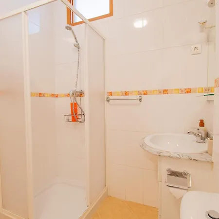 Casa Ocean Breeze, Two Bedrooms, 100m From The Beach! Apartamento