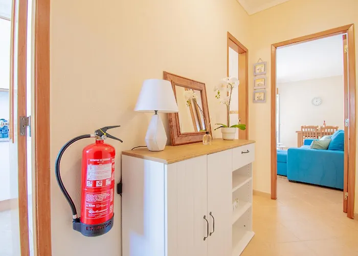 Daire Casa Ocean Breeze, Two Bedrooms, 100m From The Beach! Portimão