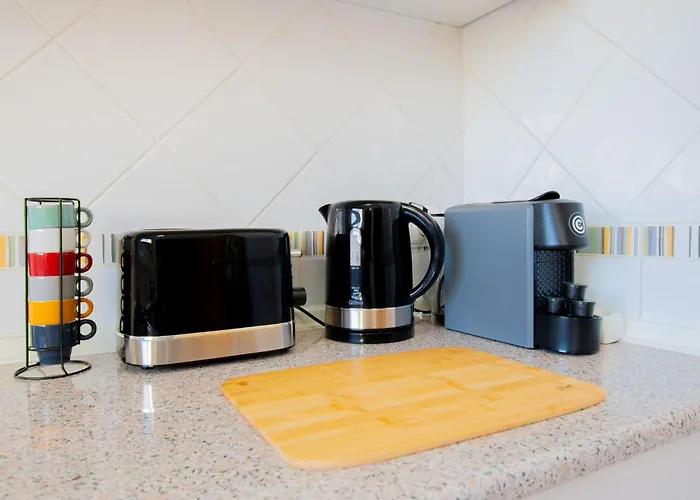 Casa Ocean Breeze, Two Bedrooms, 100m From The Beach! Daire *