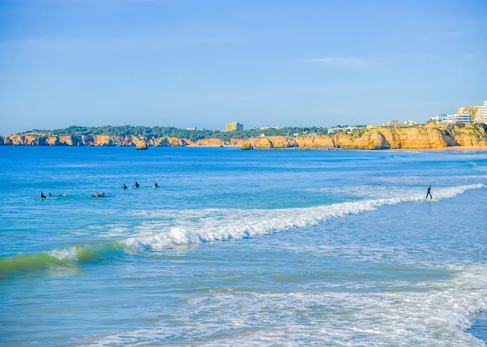 Daire Casa Ocean Breeze, Two Bedrooms, 100m From The Beach! *