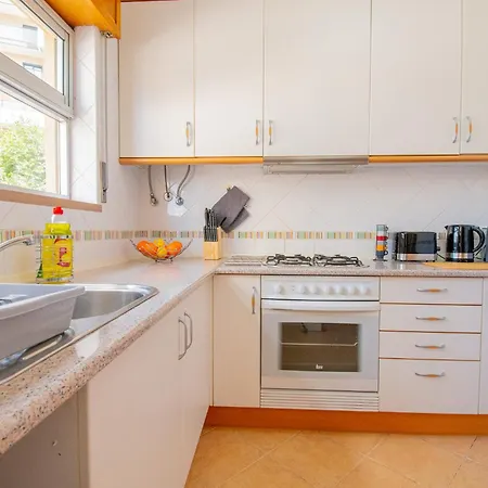 Casa Ocean Breeze, Two Bedrooms, 100m From The Beach! Apartment *